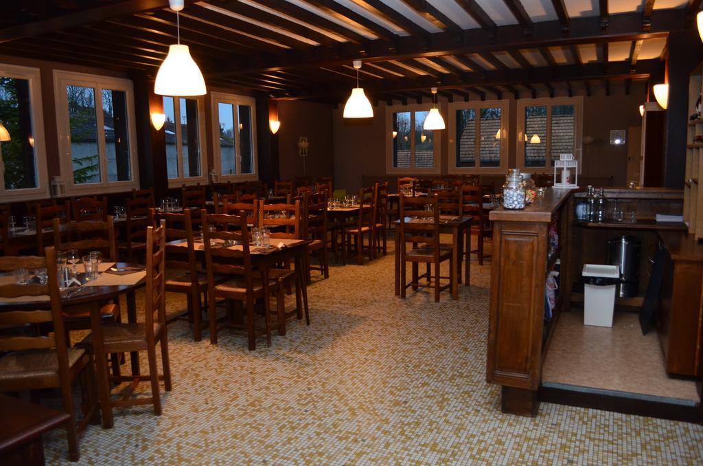 Hotel Auberge Du Lac Marcilly-sur-Tille Exteriér fotografie